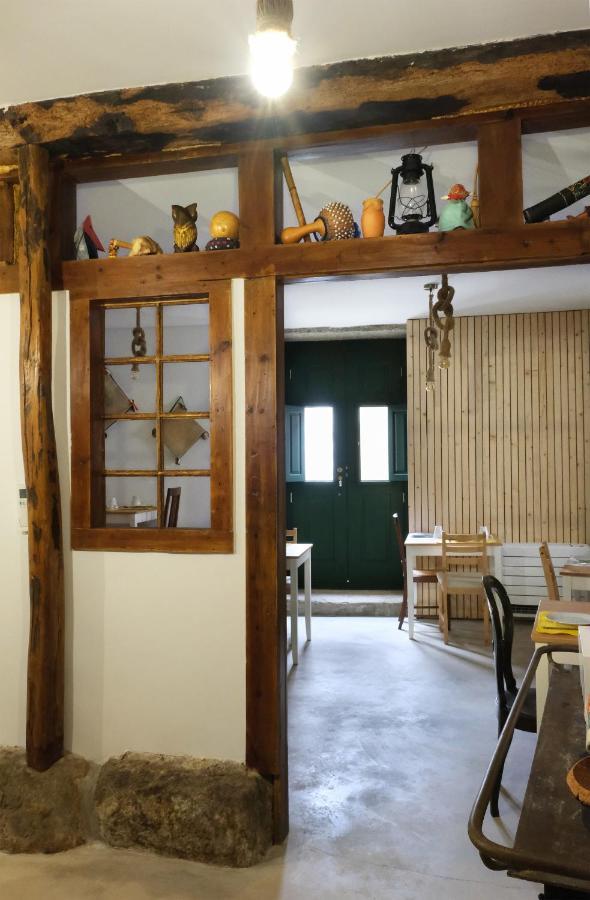 Casa Da Praca - Guest House Pinhel Bagian luar foto