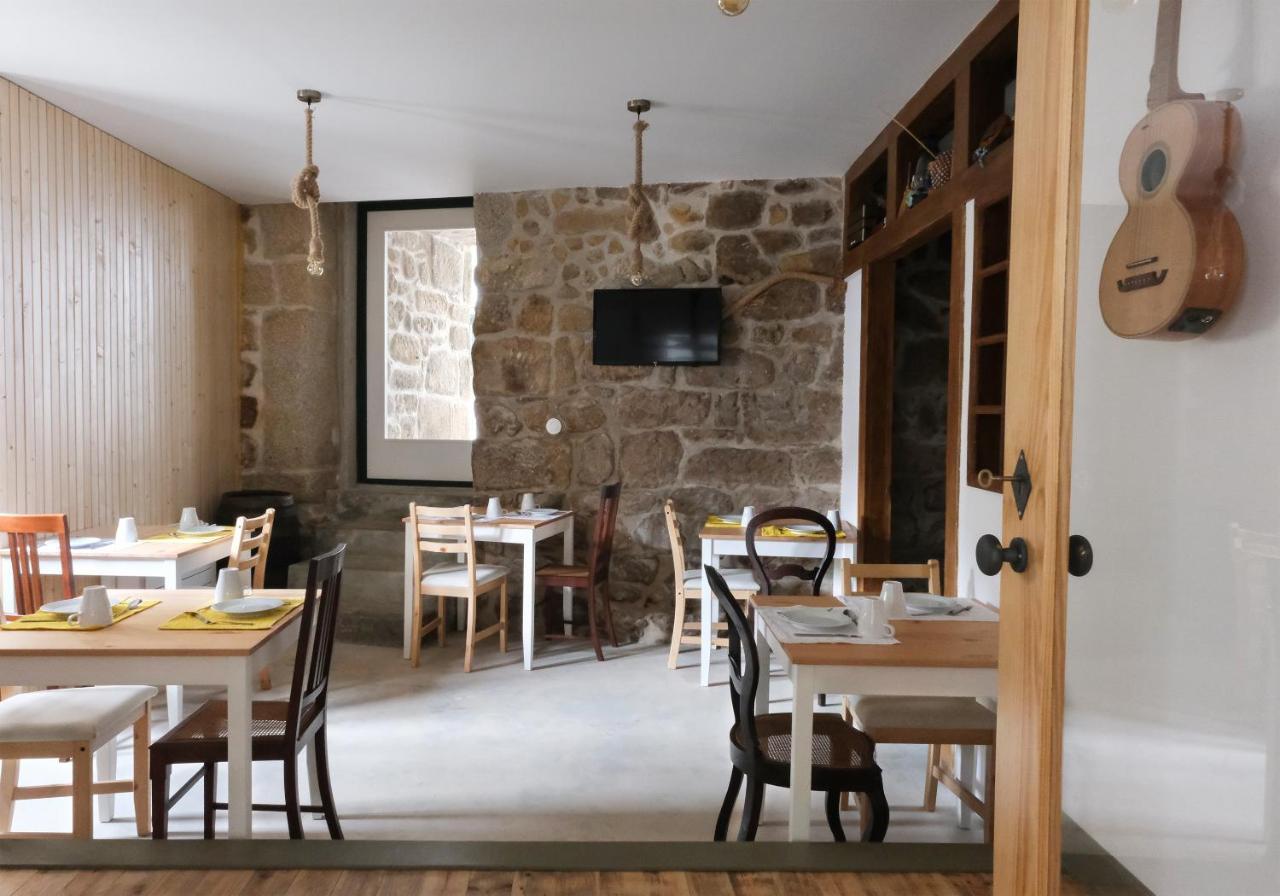 Casa Da Praca - Guest House Pinhel Bagian luar foto